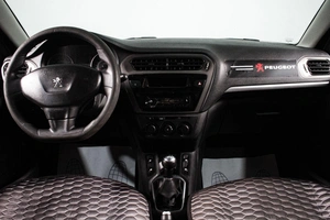 Седан Peugeot 301 2013 года, 369000 рублей, Сургут