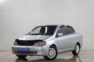 Седан Toyota Platz 2000 года, 379000 рублей, Новокузнецк