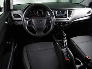 Седан Hyundai Solaris 2022 года, 1643000 рублей, Воронеж