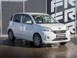 Хетчбэк Toyota Passo 2017 года, 850000 рублей, Краснодар