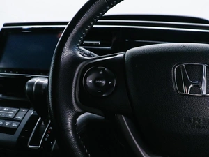 Минивэн Honda Stepwgn Spada 2016 года, 1850000 рублей, Красноярск