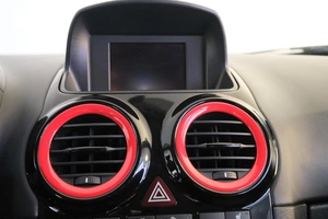 Хетчбэк Opel Corsa 2012 года, 489000 рублей, Омск