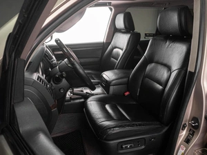 Внедорожник Toyota Land Cruiser 2011 года, 3325000 рублей, Тюмень