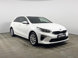 Хетчбэк Kia Ceed 2018 года, 1384100 рублей, Казань