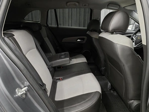 Универсал Chevrolet Cruze 2013 года, 870000 рублей, Красноярск