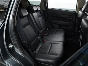 Внедорожник Mitsubishi Outlander 2014 года, 1649099 рублей, Москва