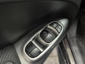 Внедорожник Nissan Juke 2011 года, 750000 рублей, Ярославль