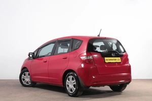 Хетчбэк Honda Jazz 2011 года, 899000 рублей, Новосибирск