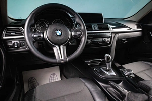 Седан BMW 3 серия 2018 года, 2599000 рублей, Сургут