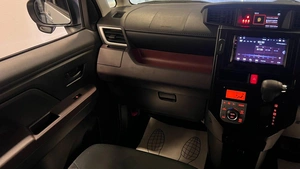 Хетчбэк Toyota Tank 2019 года, 999000 рублей, Красноярск