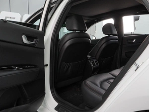 Седан Kia Optima 2016 года, 1707000 рублей, Воронеж