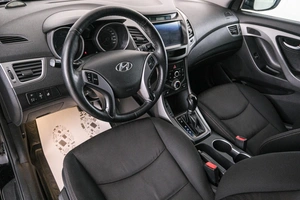 Седан Hyundai Elantra 2014 года, 1069000 рублей, Красноярск