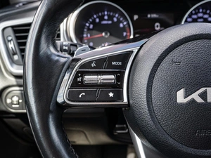 Универсал Kia Ceed 2022 года, 2075000 рублей, Краснодар