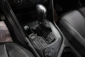 Внедорожник Volkswagen Tiguan 2018 года, 2749000 рублей, Новокузнецк
