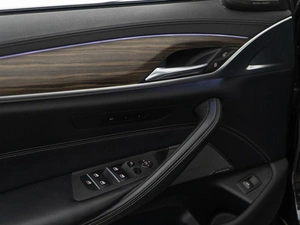 Седан BMW 5 серия 2019 года, 4898999 рублей, Москва