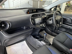 Хетчбэк Toyota Aqua 2018 года, 1397000 рублей, Солонцы