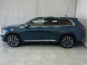 Внедорожник Geely Monjaro 2023 года, 3185000 рублей, Красноярск