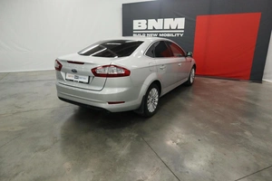 Седан Ford Mondeo 2013 года, 1170000 рублей, Курск