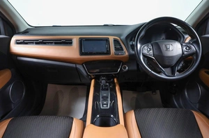 Внедорожник Honda Vezel 2018 года, 2129000 рублей, Новосибирск
