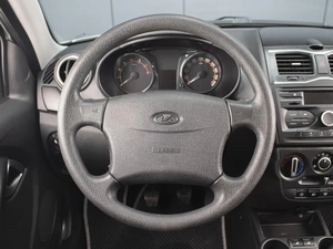 Седан ВАЗ (LADA) Granta 2024 года, 870000 рублей, Омск