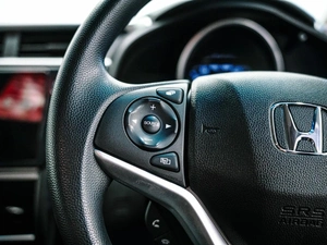 Хетчбэк Honda Fit 2019 года, 1250000 рублей, Красноярск