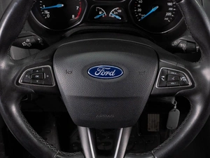 Седан Ford Focus 2019 года, 1099000 рублей, Тюмень