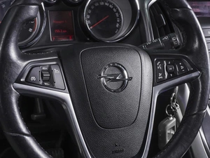 Хетчбэк Opel Astra 2011 года, 990000 рублей, Ростов-на-Дону