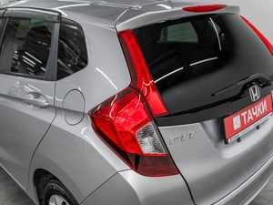 Хетчбэк Honda Fit 2016 года, 1049000 рублей, Красноярск