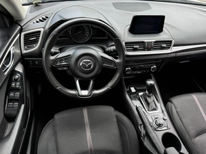 Седан Mazda 3 2017 года, 1229000 рублей, Кропоткин