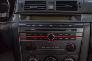 Хетчбэк Mazda 3 2007 года, 549000 рублей, Челябинск