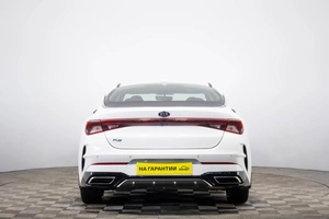 Седан Kia K5 2021 года, 1799000 рублей, Пермь