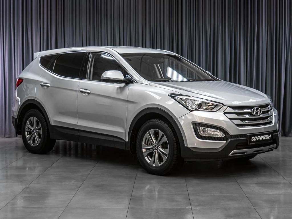 Внедорожник Hyundai Santa Fe 2015 года, 1749000 рублей, Тюмень