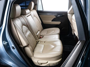 Внедорожник Toyota Highlander 2021 года, 6325000 рублей, Тюмень