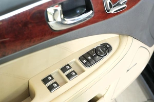 Седан Hyundai Equus 2011 года, 1299000 рублей, Омск