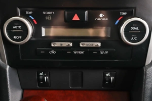 Седан Toyota Camry 2014 года, 1689000 рублей, Пермь