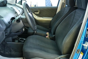 Хетчбэк Toyota Yaris 2007 года, 699000 рублей, Омск