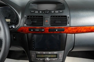 Седан Toyota Avensis 2006 года, 699000 рублей, Тюмень