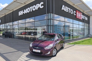 Хэтчбек Hyundai Solaris 2012 года, 990000 рублей, Мирное