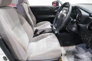 Седан Toyota Corolla Axio 2016 года, 1219000 рублей, Новокузнецк