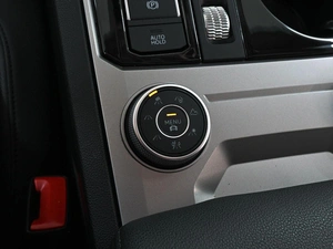 Внедорожник Volkswagen Touareg 2020 года, 6599000 рублей, Аксай