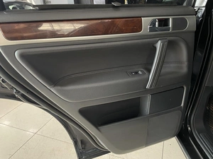 Внедорожник Volkswagen Touareg 2008 года, 1287000 рублей, Солонцы