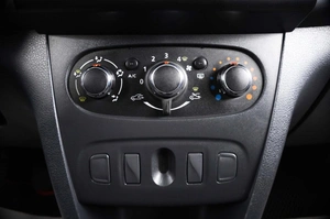 Седан Renault Logan Stepway 2021 года, 1339000 рублей, Пермь