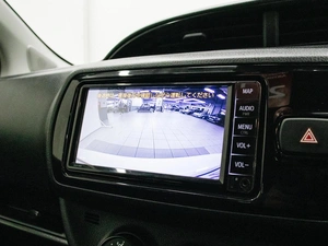 Хетчбэк Toyota Vitz 2019 года, 1050000 рублей, Красноярск