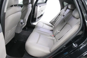 Седан Hyundai Genesis 2015 года, 2033000 рублей, Солонцы