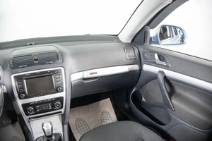 Универсал Skoda Octavia 2010 года, 929000 рублей, Пермь