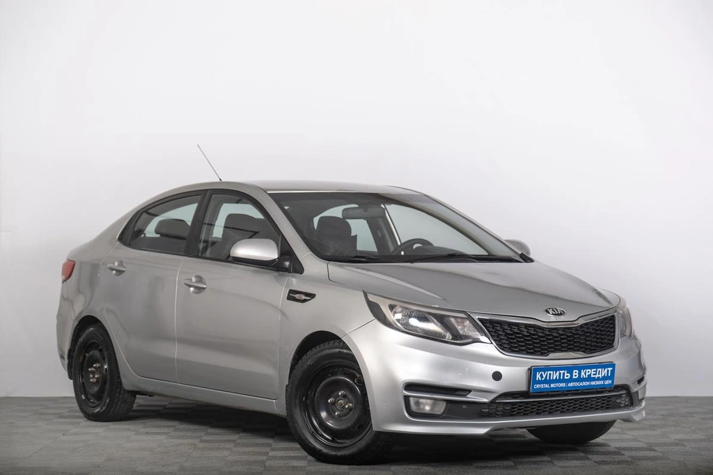 Седан Kia Rio 2016 года, 779000 рублей, Томск