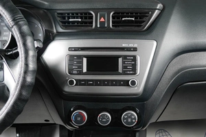 Седан Kia Rio 2016 года, 1179000 рублей, Тюмень