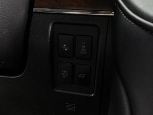 Внедорожник Toyota Land Cruiser 2017 года, 7099000 рублей, Тюмень