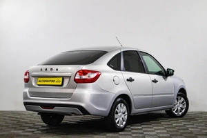 Седан ВАЗ (LADA) Granta 2021 года, 599000 рублей, Сургут