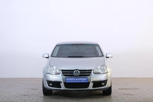 Седан Volkswagen Jetta 2006 года, 599000 рублей, Омск